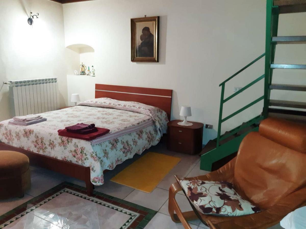 B&B Il Nespolo Salerno Exteriér fotografie